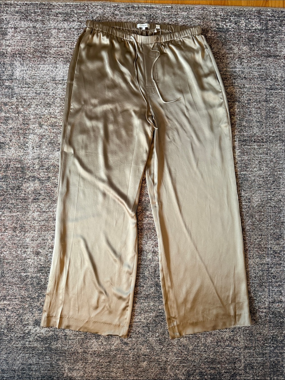 NWT: Vince Satin Wide Leg Drawstring Pants - Olive Taupe - Size Large - Picture 1 of 6